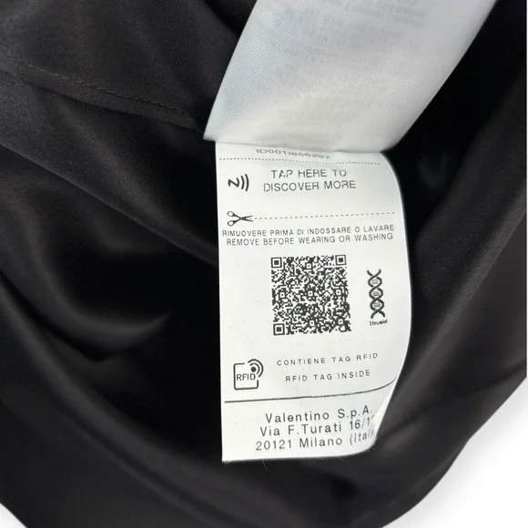 NWT Valentino Garavani Black Silk Satin Gown Le Noir Fall 24 $11,500 - Size US 8 - Picture 14 of 16